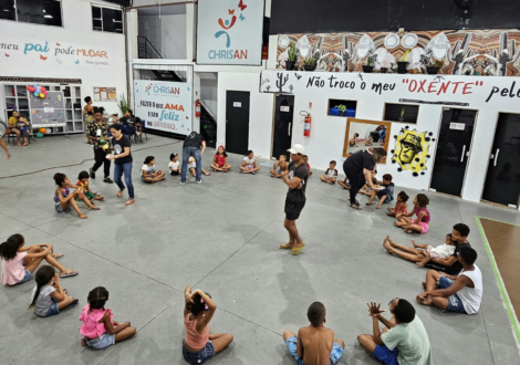 Capoeira ao ar livre - Instituto Chrisan