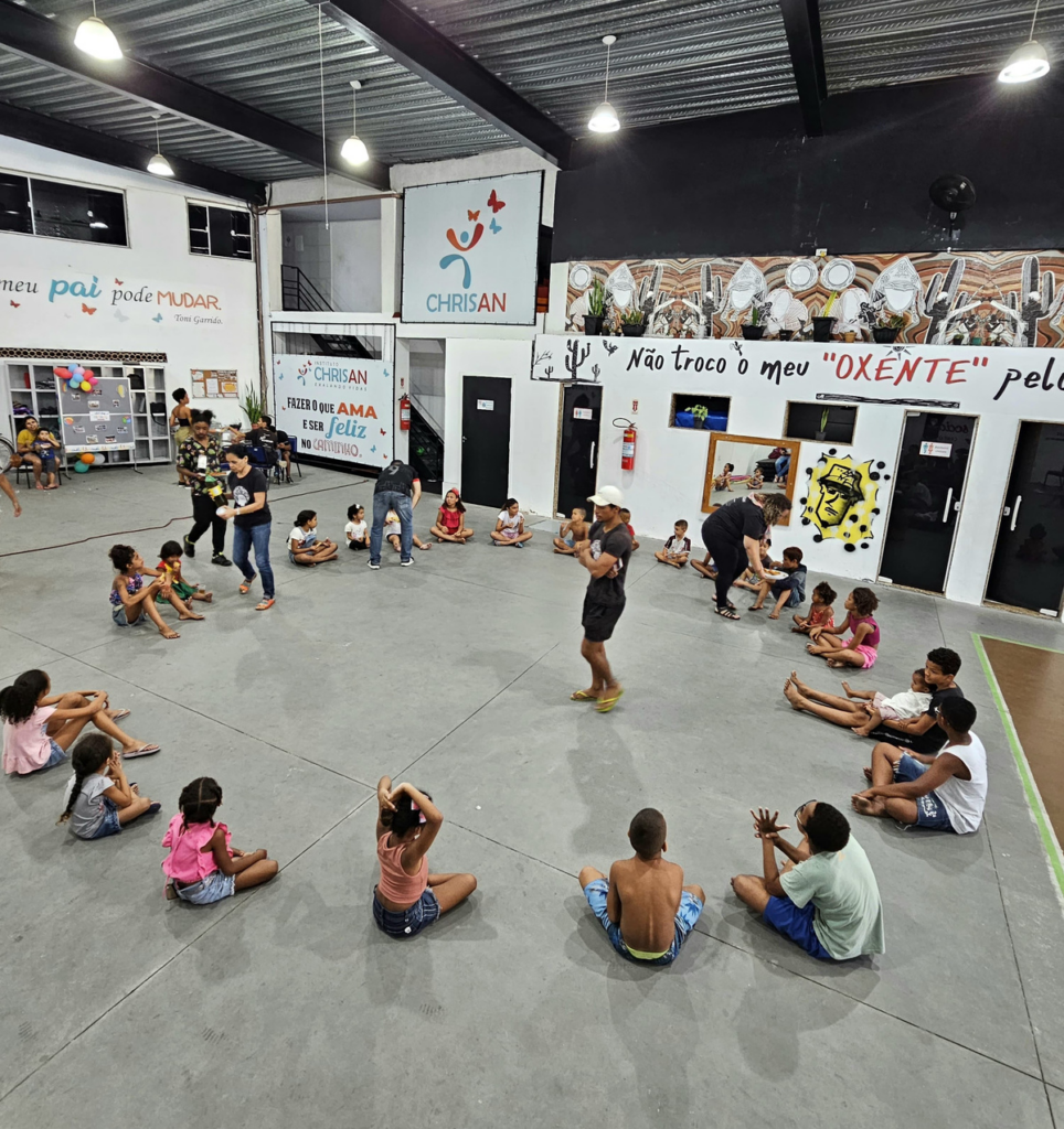 Capoeira ao ar livre - Instituto Chrisan
